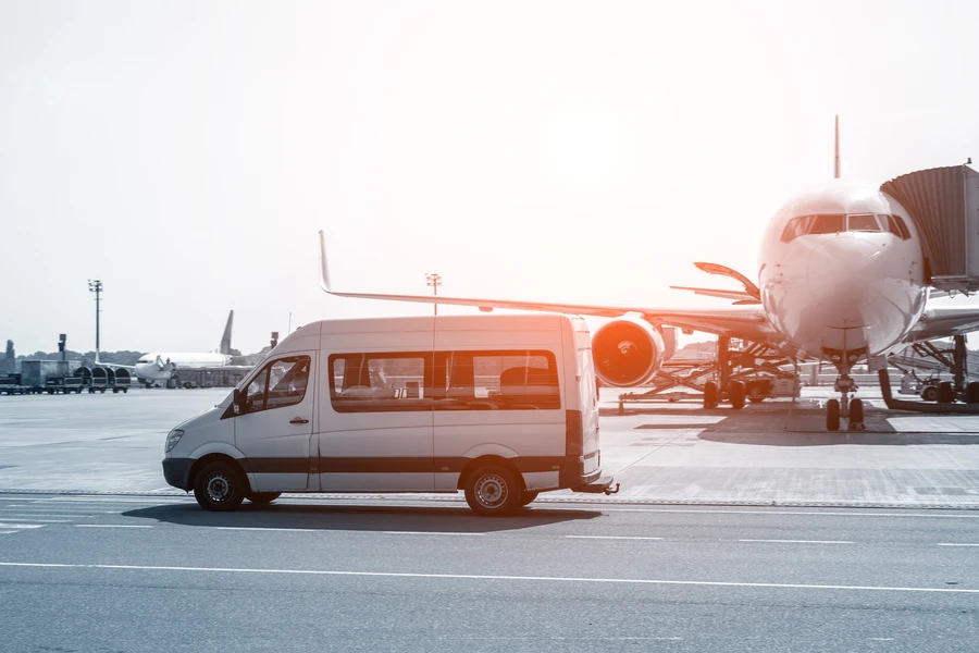 Benefits Of Using A Professional Airport Shuttle Service Wilton, CT Benefits Of Using A Professional Airport Shuttle Service Wilton, CT