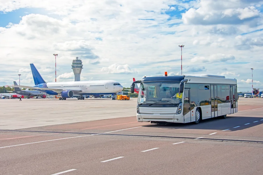 Benefits Of Using A Professional Airport Shuttle Service in Wilton, CT Benefits Of Using A Professional Airport Shuttle Service in Wilton, CT